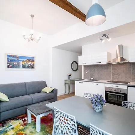 Le Shabby Chic, Beau T2, Patio, Centre Montpellier